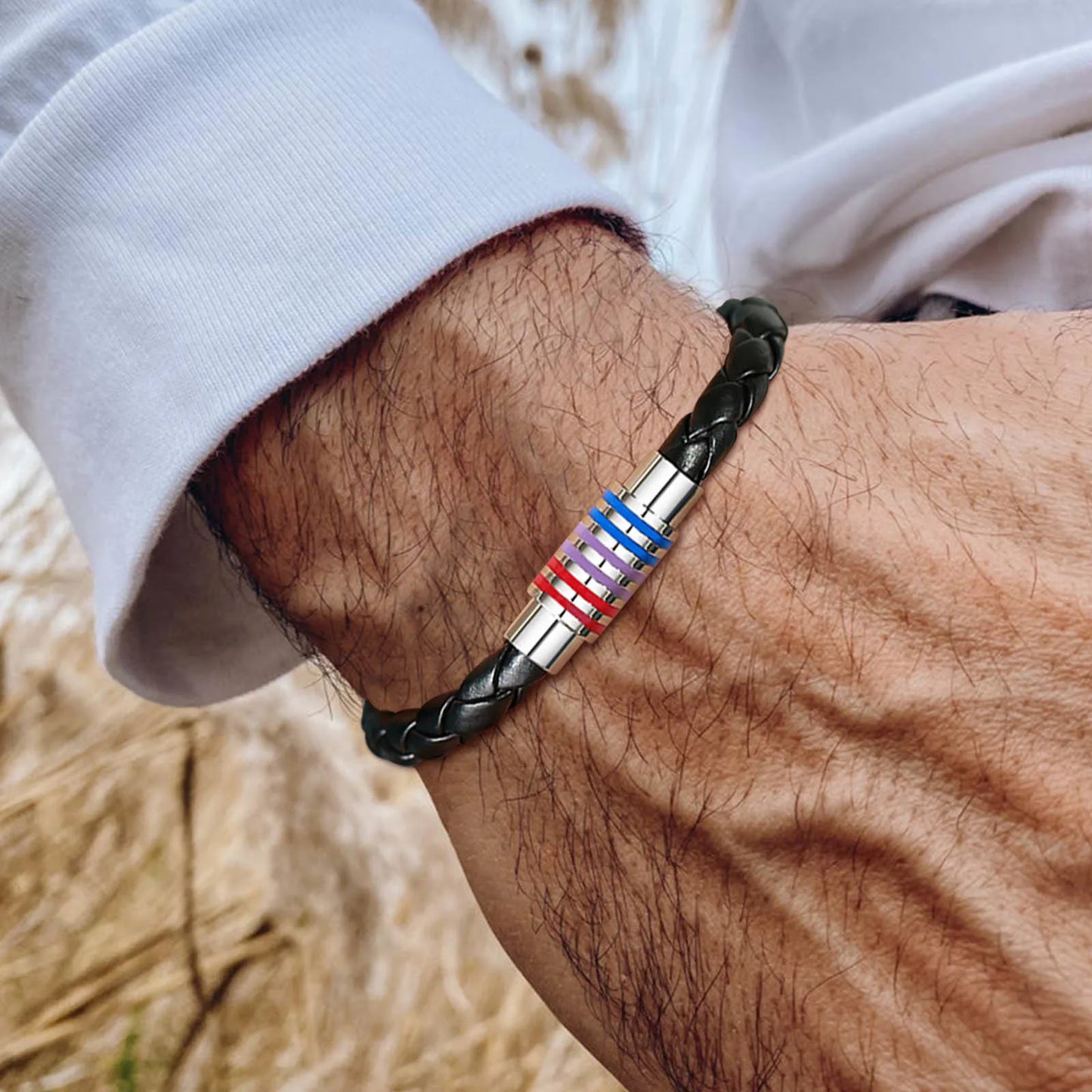Geflochtenes Pride Lederarmband
