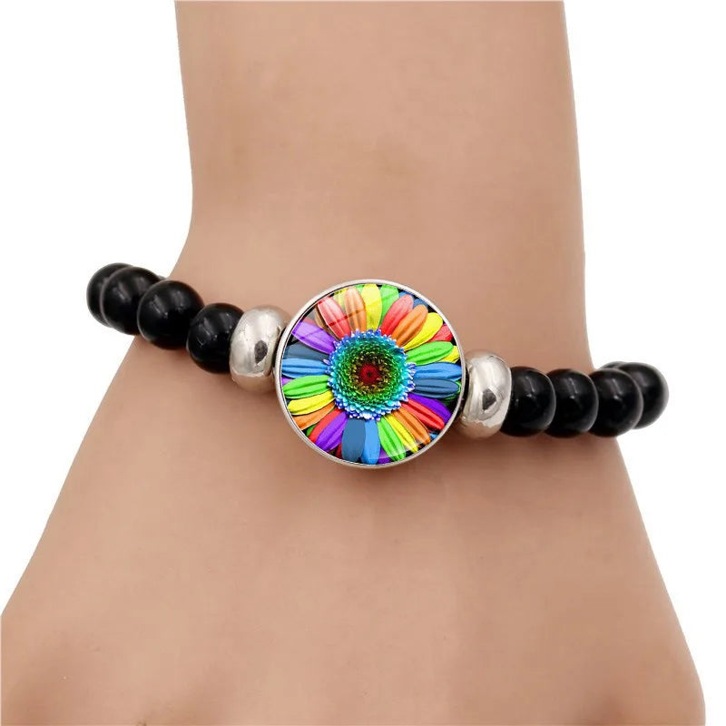 Pride Perlenarmband mit Glas-Button