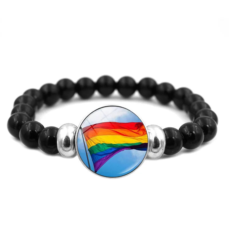 Pride Perlenarmband mit Glas-Button