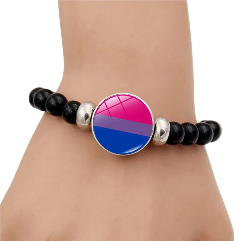 Pride Perlenarmband mit Glas-Button